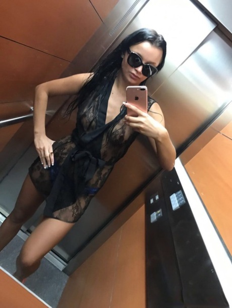 Eği̇ti̇m Doğal Sarışın VIP Escort Bayan Nihan